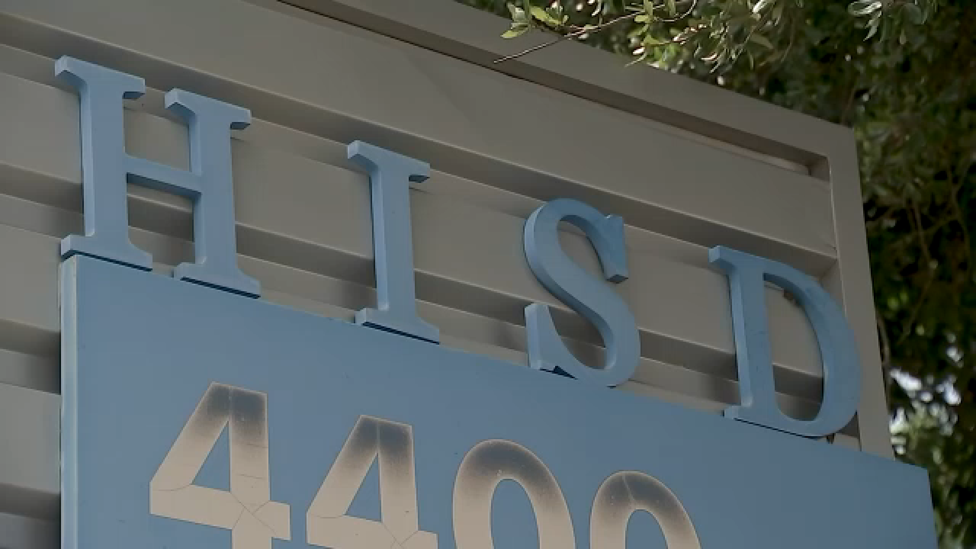 Parents concerned after Bluebonnet curriculum was spotted on HISD board agenda