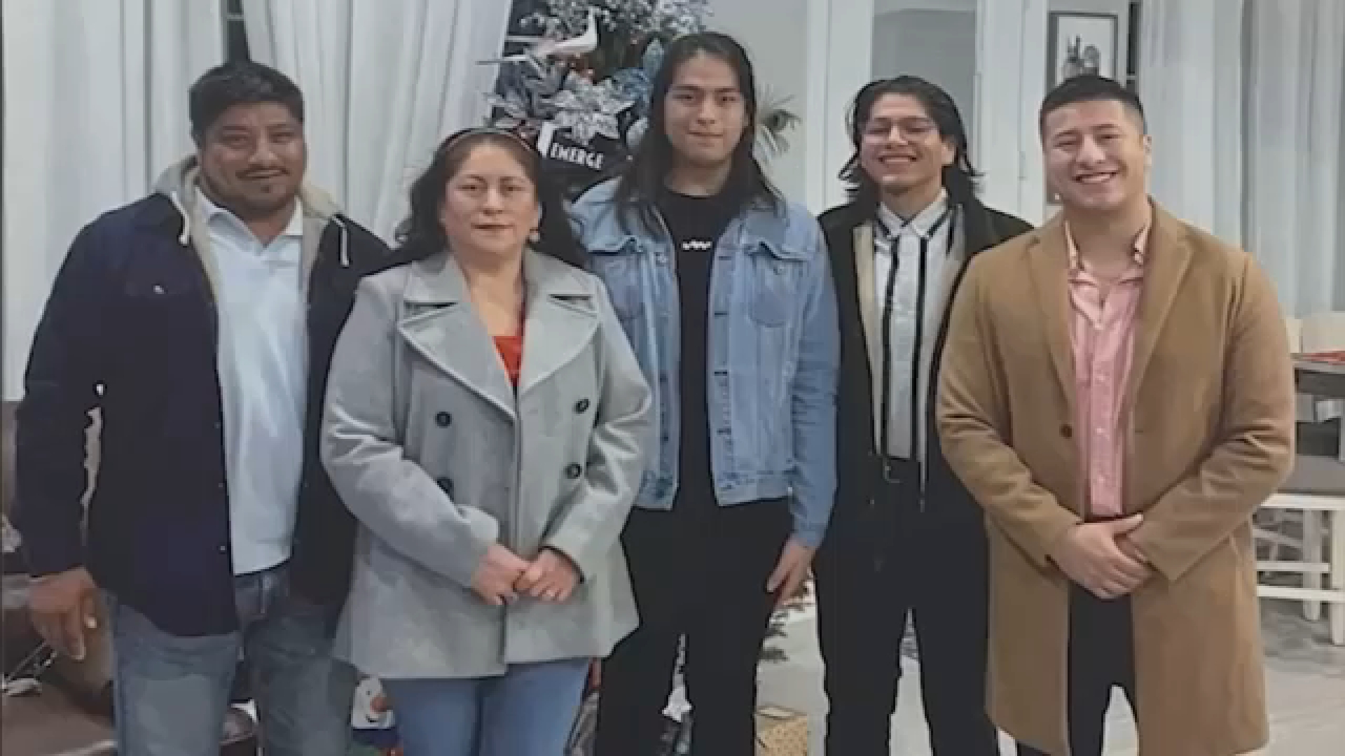 Harris Co. DA's Office meets with Lorenzo Salgado's family about fatal ICE shooting